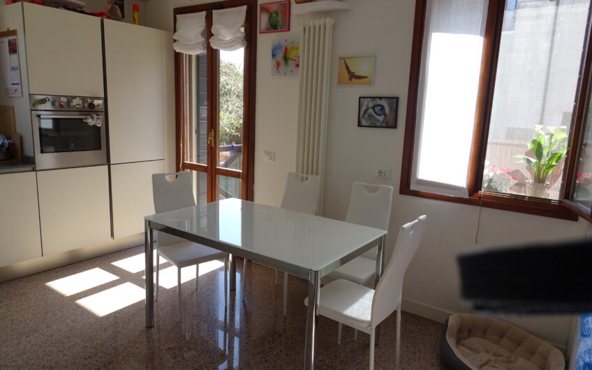 Porzione quadrifamiliare